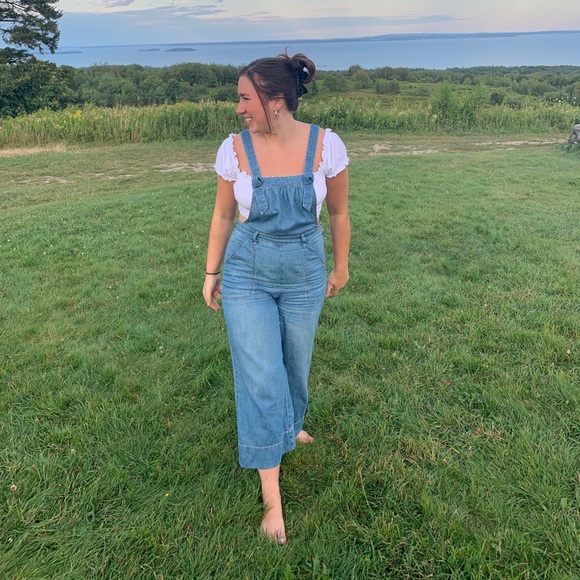 Meet your Posher, Blair - Picture 3 of 4